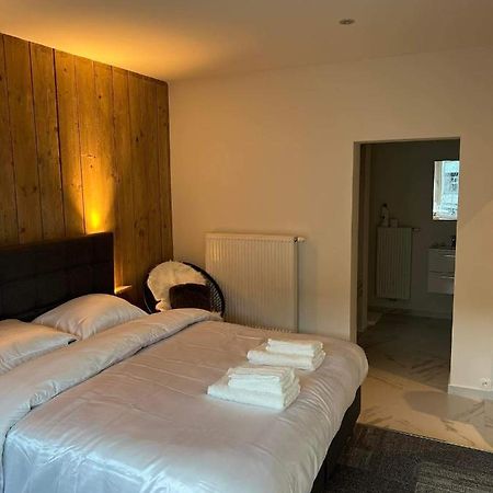 Grote Kamer In Brugge Centrum Met Badkamer ! Екстериор снимка